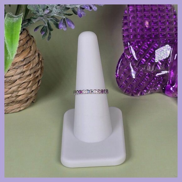 Sterling Silver Heart Eternity Ring With Multicolor Cubic Zirconia Size 7.75 (NW - Picture 1 of 6